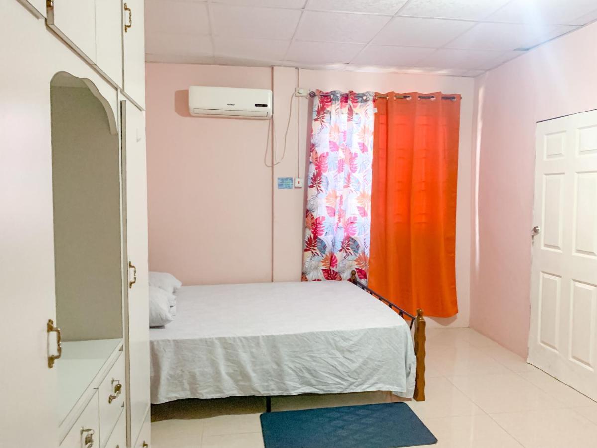 Apartment At Trincity Central Road 포트오브스페인 외부 사진